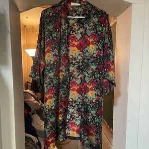 Victoria secret silky robe with pockets